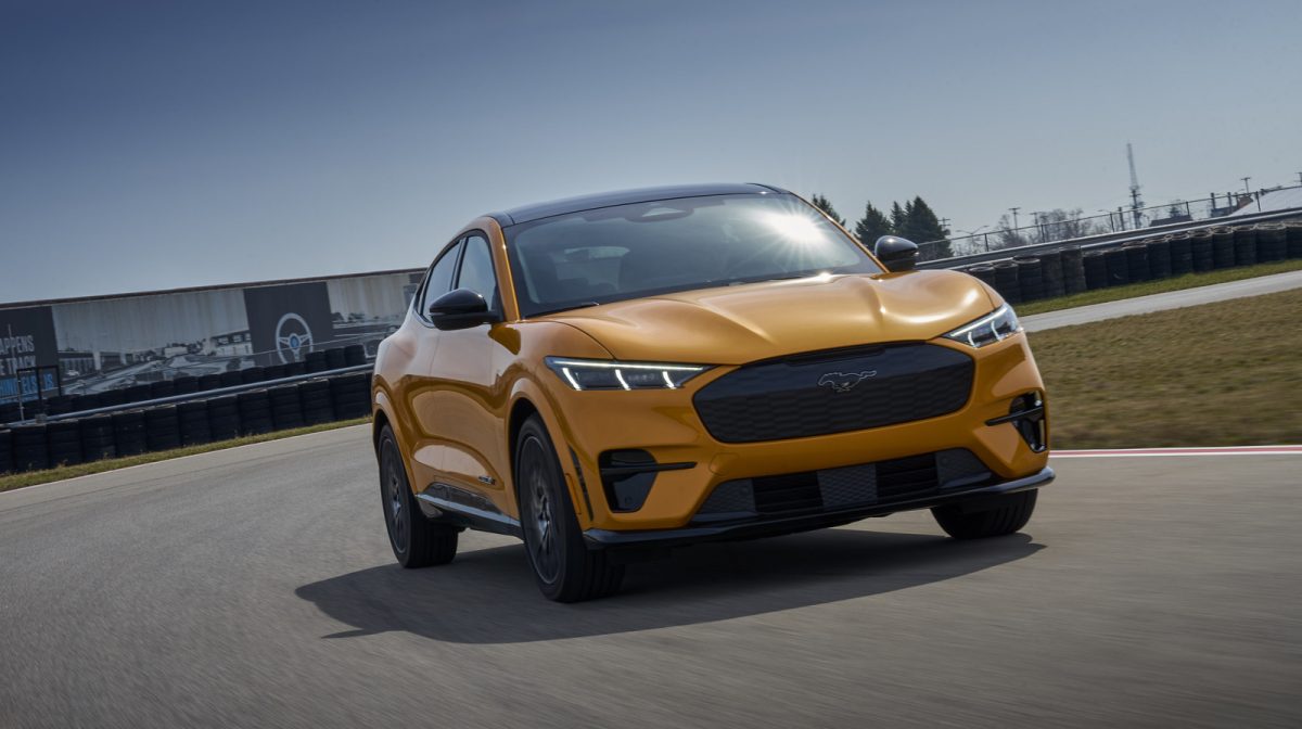 اتومبیل های خارجی که پس از قیمت بالا تعرفه ، سزاوار این همه تلاش خواهند بود؟