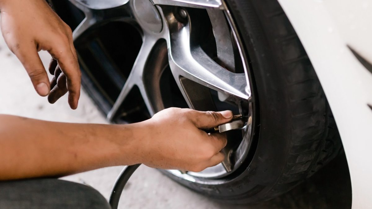 باد کردن عدد PSI روی لاستیک شما ایده وحشتناکی است: در اینجا دلیل آن است